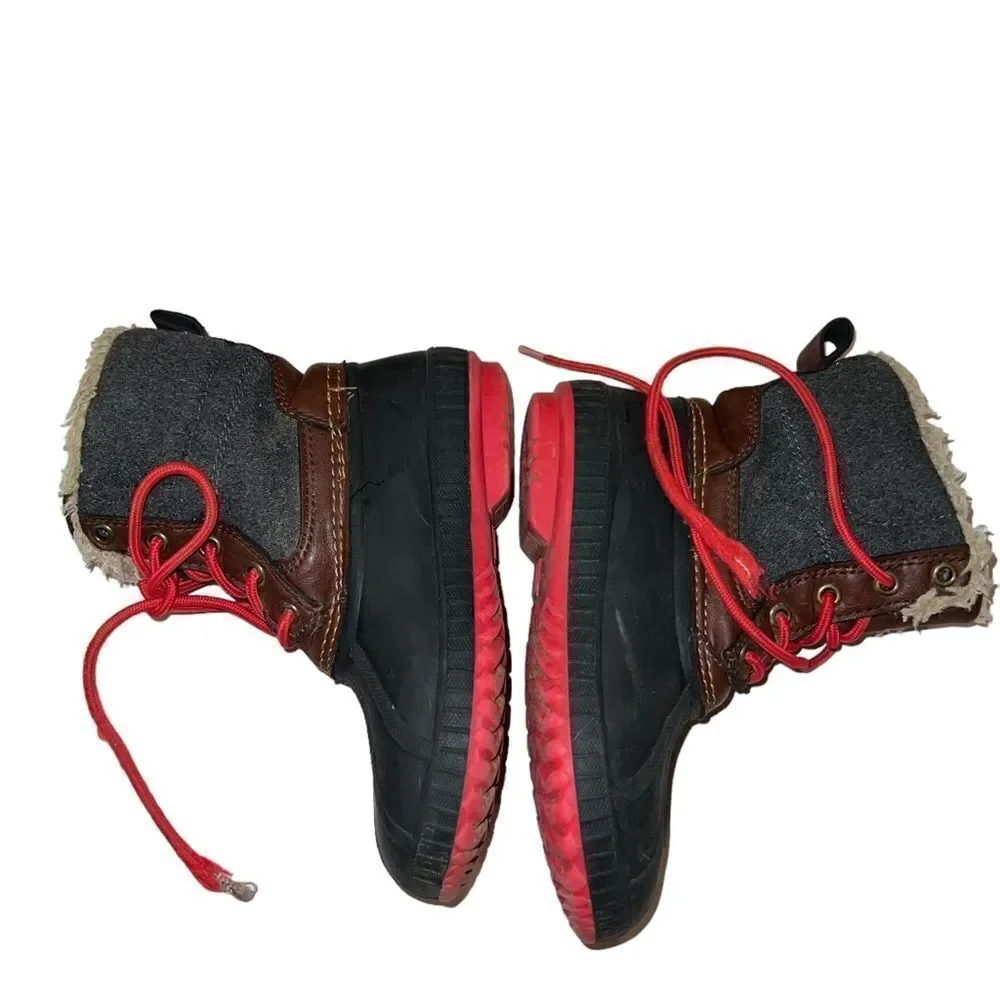 Gap cozy youth duck rain & snow‎ boot with Thinsulate size 12 gorpcore